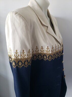 Vintage Bloomingdale's Ivory and Navy Embroidered Blazer Jacket